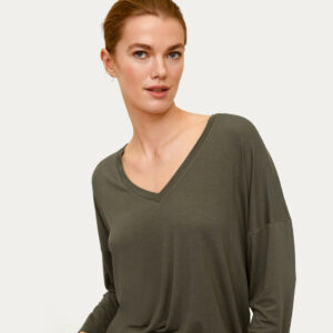 V-neck Flowy T-Shirt