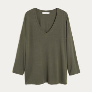 V-neck Flowy T-Shirt